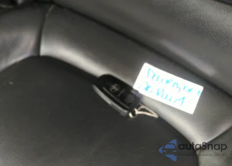 2020 Toyota Rav4 Xle из США, поврежденный, VIN 2T3W1RFV4LC069984